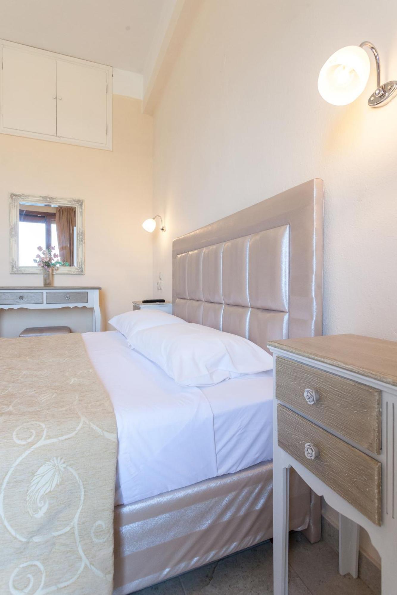 Mon Repos Aparthotel Panormos  Exteriör bild