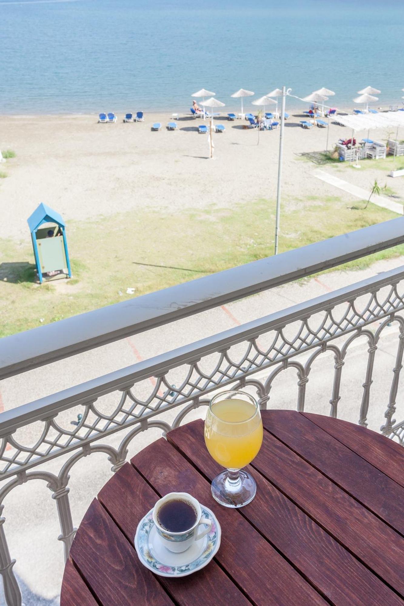 Mon Repos Aparthotel Panormos  Exteriör bild