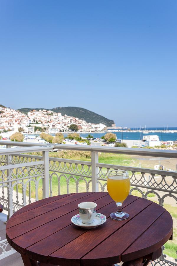 Mon Repos Aparthotel Panormos  Exteriör bild